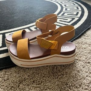 Mia platform sandals
